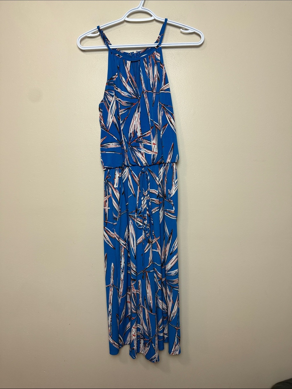 London Times Blue Printed Halter-Style Jumpsuit size 6